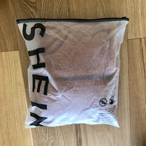 NEW TEDDY SWEATER WITH  ZIPPER CAMEL - XS - Picture 9 of 9